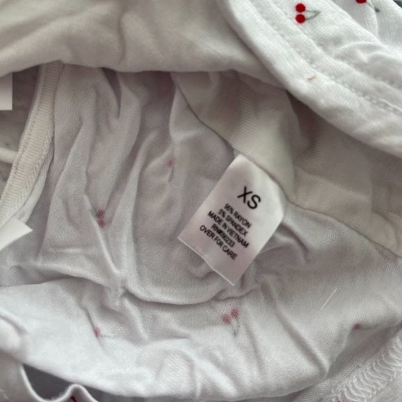 PacSun Cherry Cami Crop Top - Picture 5 of 10